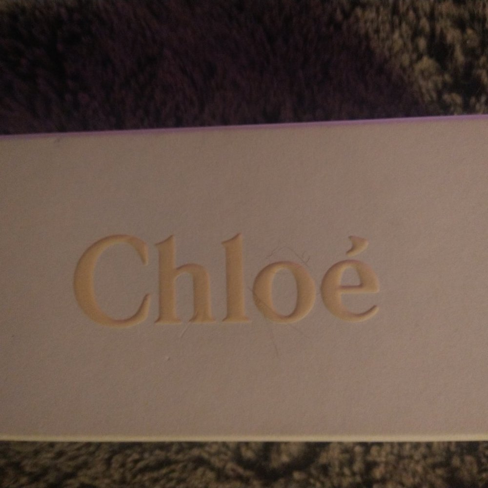 Woman's Chloe sunglasses